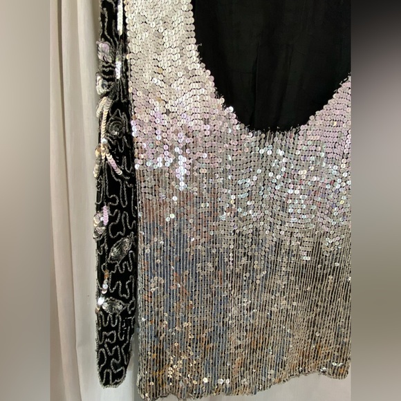 Jean for Joseph Le Bon 100% Silk Sequined Silver & Black Long Sleeve Top Medium - Picture 6 of 9